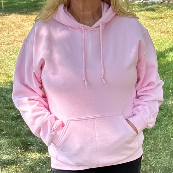 New Gildan Heavy Blend Pink Hooded Sweatshirt with Kangaroo Pockets - Picture 2 of 8
